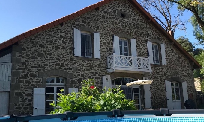 Saint-Maurice-des-Lions Casa | La cochera de Lesterie