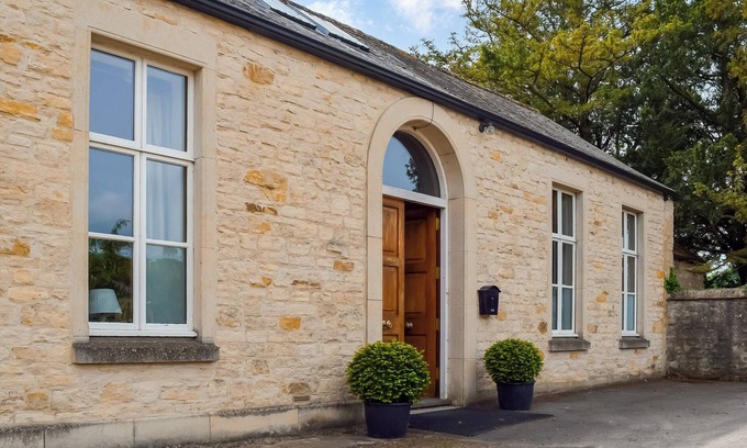 Waterperry Cabaña | The Coach House at Waterperry Gardens