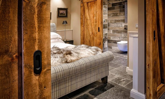 Gileston Casa | The Coach House at Gileston Manor