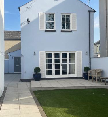Montpellier Casa | The Coach House
