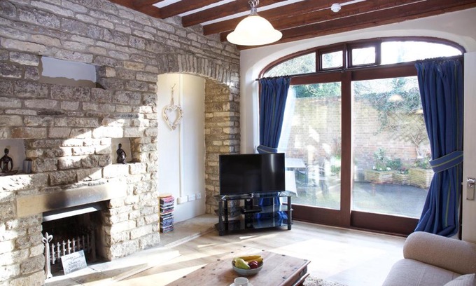 Stamford Casa | The Coach House