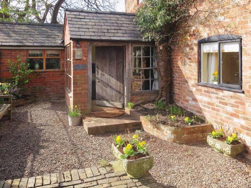 Boraston Casa | The Coach House