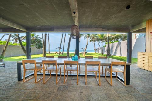Induruwa Casa | The Coast