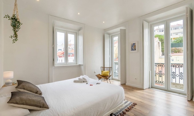 Mouraria Casa | The Color Hostel