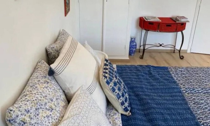 Commarin Cama Y Desayuno | The colors of Commarin Chambre Blanche