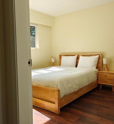 Renfrew-Collingwood Casa | The Comfort Den