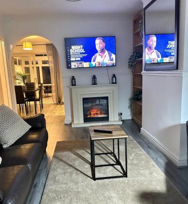 Birmingham Apartamento | The comfort House - Cosy 3 Bedroom house