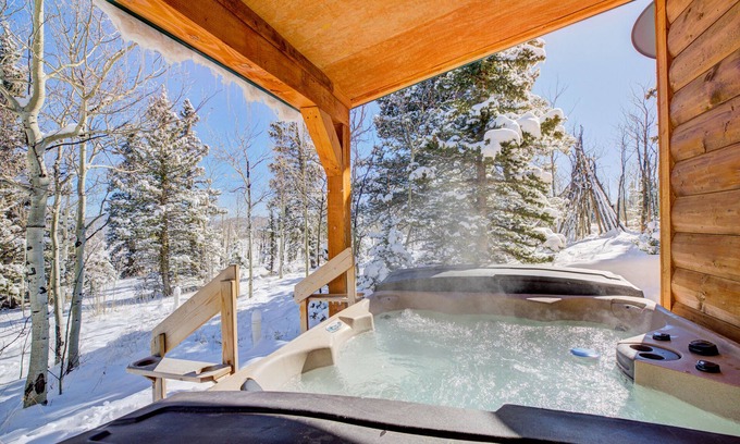 Indian Mountain Cabina | The Como Cabin | Hot Tub | Games | Firepit!