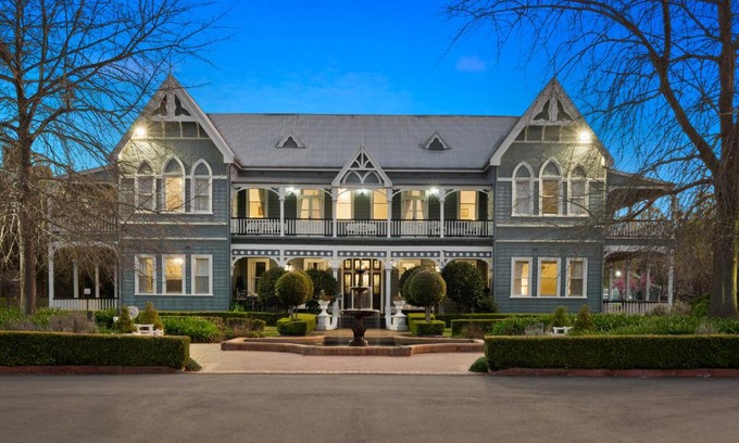 Pokolbin Hotel | The Convent Hunter Valley Hotel