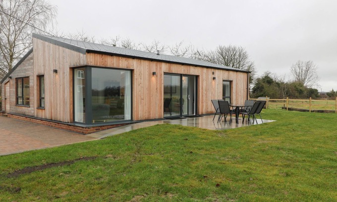 Erlestoke Cabaña | THE COOK HOUSE, with a garden in Great Cheverell