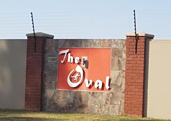 Meyerton Apartamento | The Coral Door