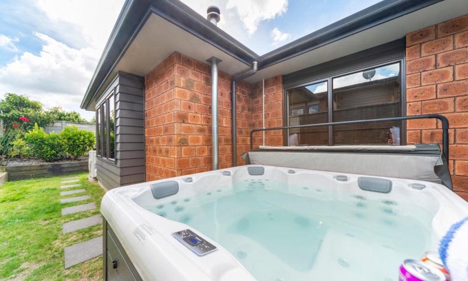 Taupo Casa | The Corner Haven - Taupo