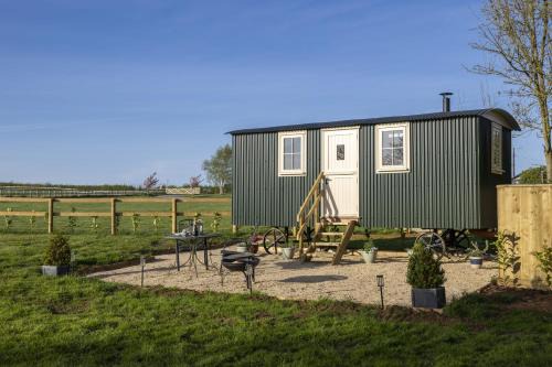 Longborough Casa | The Cotswold Nest