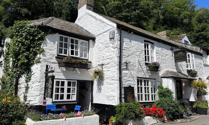 Polperro Casa | The Cottage Bed & Breakfast