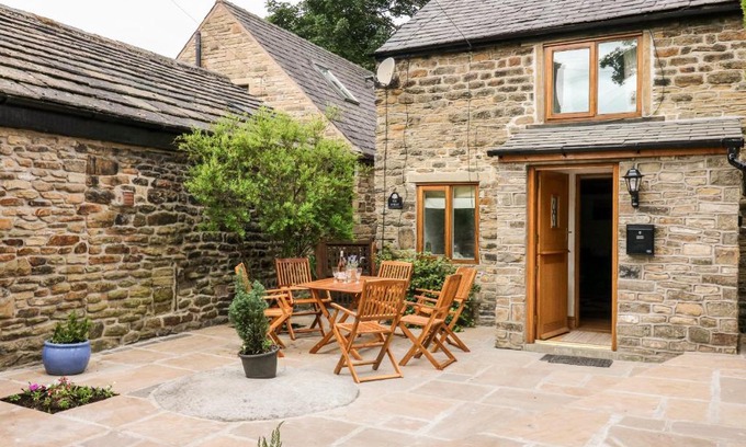 Hayfield Casa | The Cottage