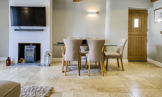 Lillington Cabaña | The Cottage
