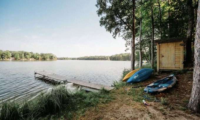 Mayfield Casa | The Cottage Getaway - Cozy Beachfront Escape