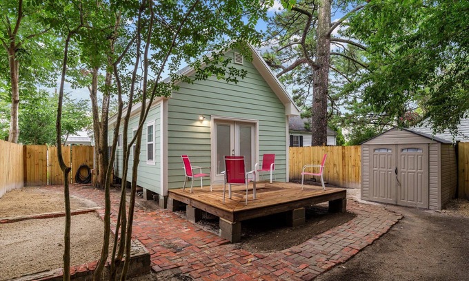 Washington Cabaña | The Cottage in Little Washington