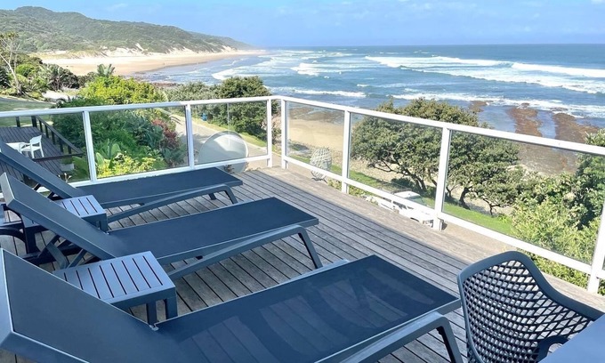 Nahoon Casa | “The Cottage'' Morgan Bay with breathtaking views