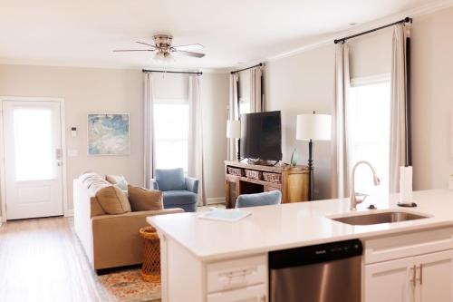 Midland City Casa | The Cottages 2BR 2BA Dothan Pool Dog Park Pickle Ball Gym