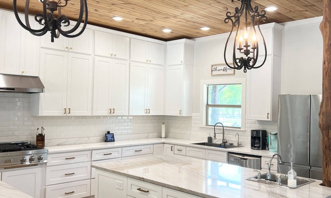 Valley View Casa | The Country Haven: Texas country home on 5 acres, family-friendly or retreats