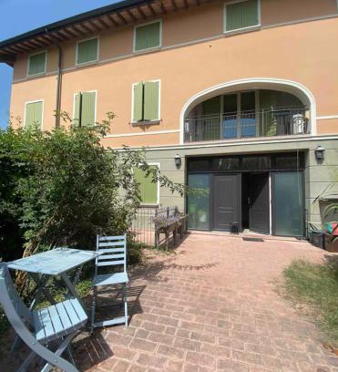 Crocetta-San Lazzaro-Modena Est Cama Y Desayuno | The country studio