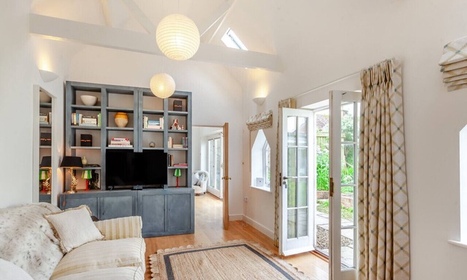 Heytesbury Casa | The Courthouse - Heytesbury