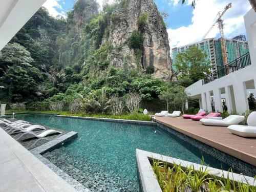 Hulu Kinta Apartamento | The COVE at Ipoh Garden East 7 PAX Cozy Fully Air-Con
