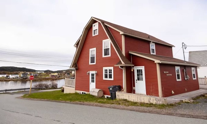 Twillingate Casa | The Cove, Merchant's Home by the Sea