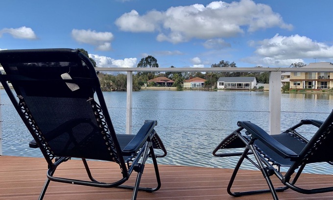 South Yunderup Casa | La cala en el agua