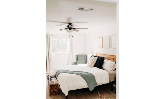 Dunsmuir Casa | the cozy chateau