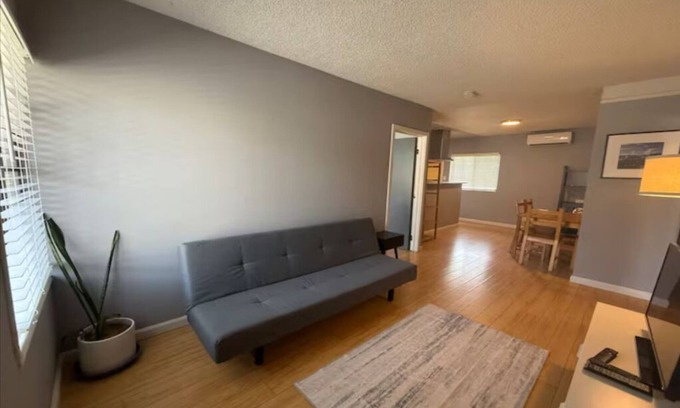 Los Angeles Casa | The Cozy Corner Casa DTLA