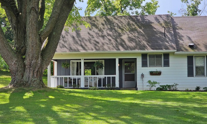 Racine Casa | The Cozy Country Nook