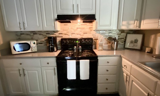 Sylvan Hills Apartamento | The Cozy Get Away- 5 minutes away from Downtown Atlanta