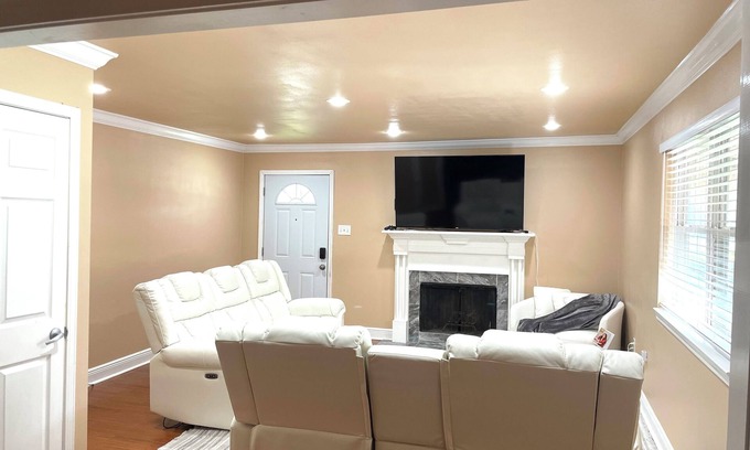 Tall Timbers - Brechtel Casa | The Cozy Getaway in New Orleans!