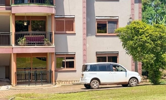Jinja Apartamento | The Croft Homes