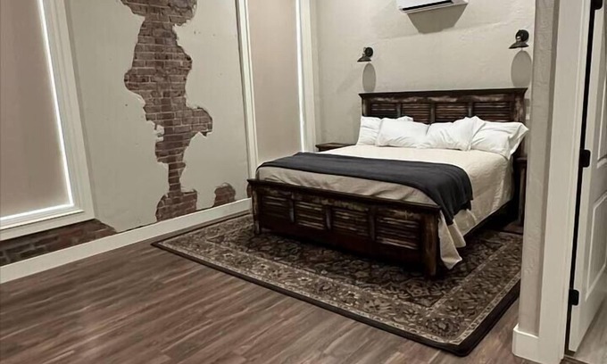 Pawhuska Apartamento | The Cross Bell Downtown 203
