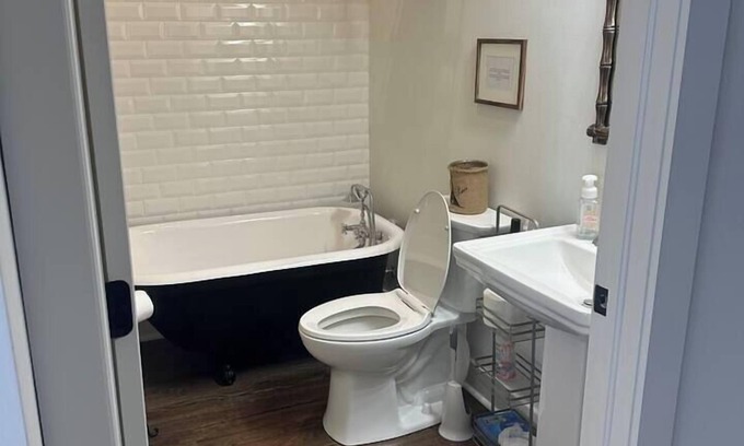 Pawhuska Apartamento | The Cross Bell Downtown 205