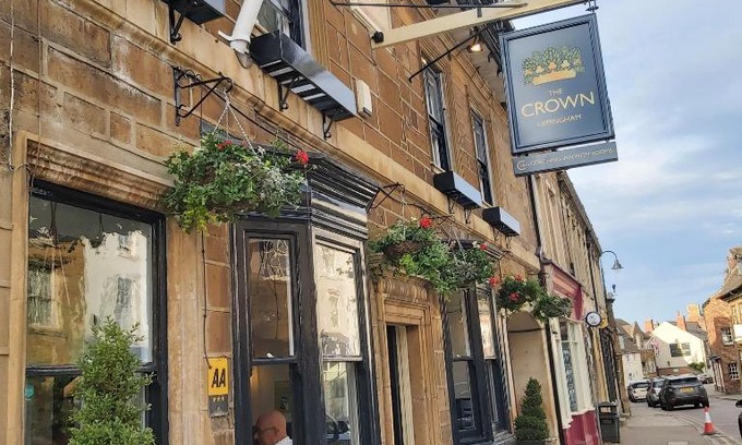Uppingham Hotel | The Crown