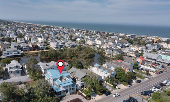 Bethany Beach Casa | The Crown Jewel of Bethany Beach! Sleeps 23 | 9 bed, 12 bath, East of Rt 1 and close to all Bethany has to offer, Beach, Restaurants, Shops & Entertainment!