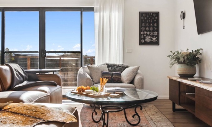 Jindabyne Apartamento | The Crystal Palace 2, pet friendly 2 bedroom apartment