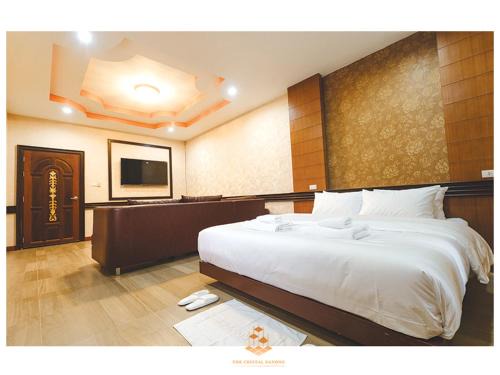 Ranong Apartamento | The Crystal Ranong 301 Balcony king room