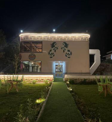 Namchi Complejo | The Cup House Resort