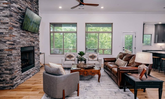 Bella Vista Casa | The Cyclopath Summary