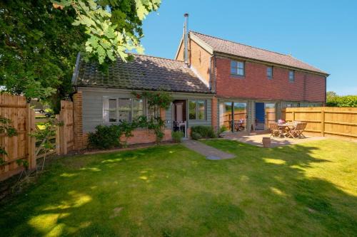 Friston Casa | The Dairy Cottage