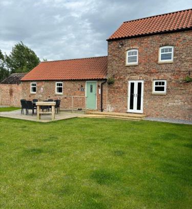 Low Catton Casa | The Dairy, Field House Farm, countryside cottage near York
