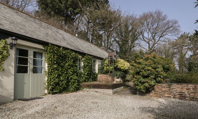 Summercourt Cabaña | THE DAIRY, pet friendly, character holiday cottage in Summercourt