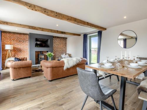 Shrewsbury Casa | The Dairy - Uk44130