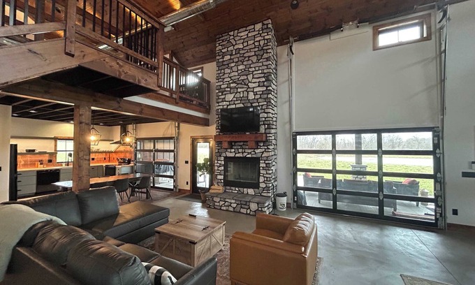 Granville Casa | The Barndaminium Beauty