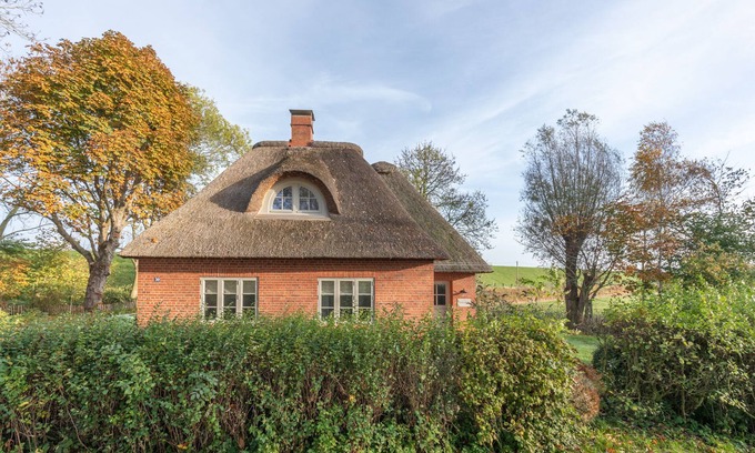 Tetenbull Casa | The Deichwärterkarte vacation home in Tetenbüll for up to 4 people